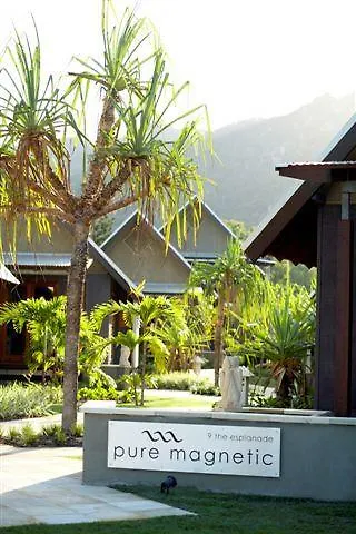Pure Magnetic Villa 10 Nelly Bay
